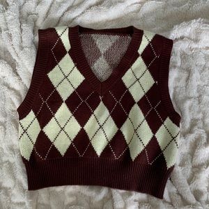 Cropped Sweater vest